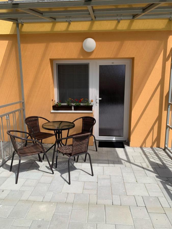 Apartmany Hujer 2 บอยนิตแซ ภายนอก รูปภาพ